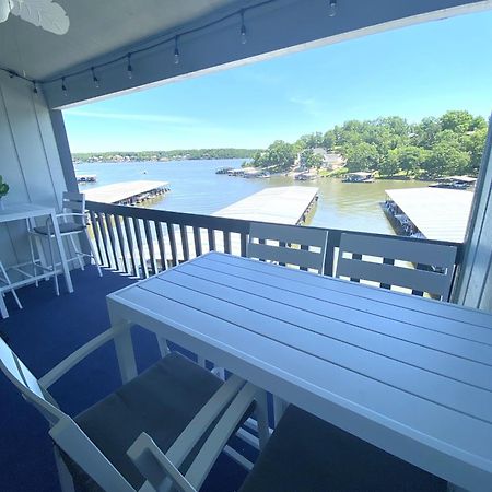 B Lakefront! Remodeled, Boat Slip, Patio Views, Pool, Boat Ramp, Wifi Osage Beach Luaran gambar